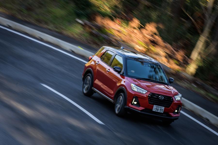  Daihatsu Rocky 2019 года  (фото 28 из 40)